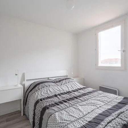 Apartamento T2 à - Proche Plage, Wifi, Parking - Fr-1-319-421