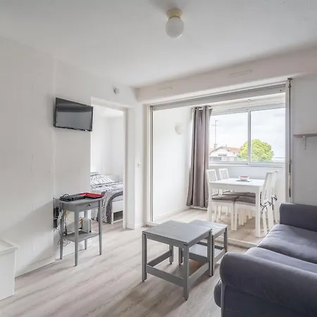 T2 à - Proche Plage, Wifi, Parking - Fr-1-319-421 *